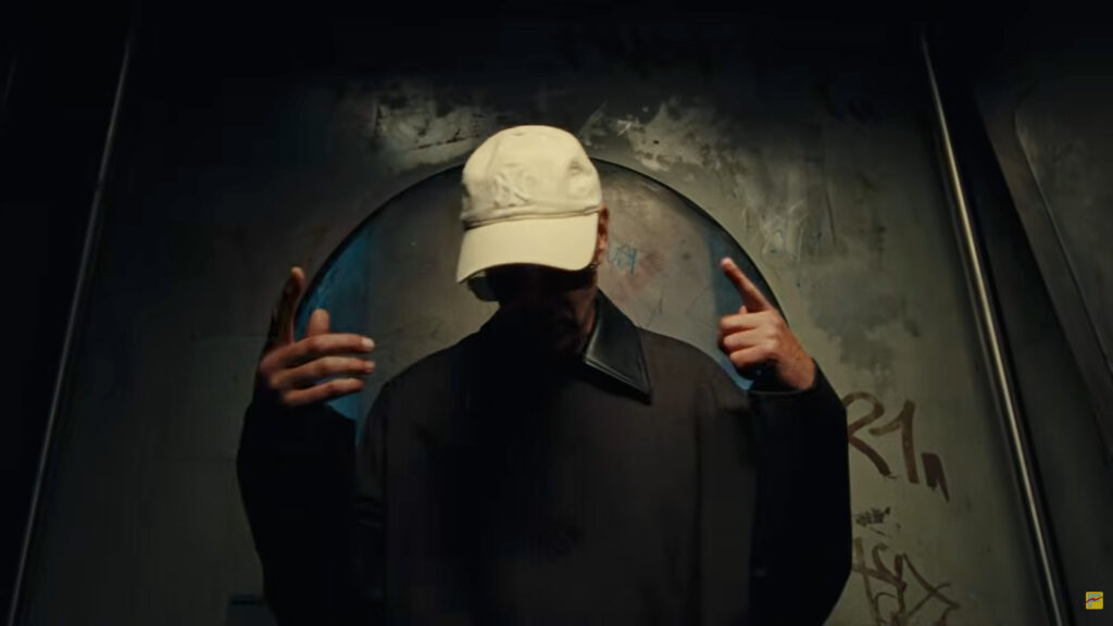 Miksu/Macloud x Trettmann x Ufo361 – “Abschied nehmen“ 